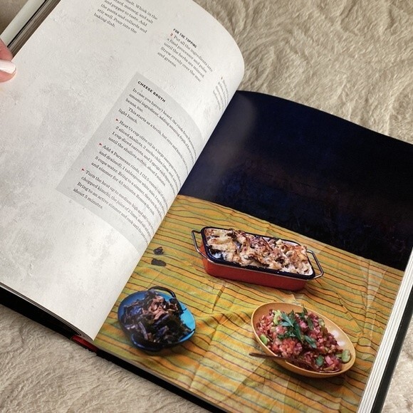 COOKBOOK * RED ROOSTER of HARLEM The cookbook by Marcus Samuelsson. - Picture 10 of 16